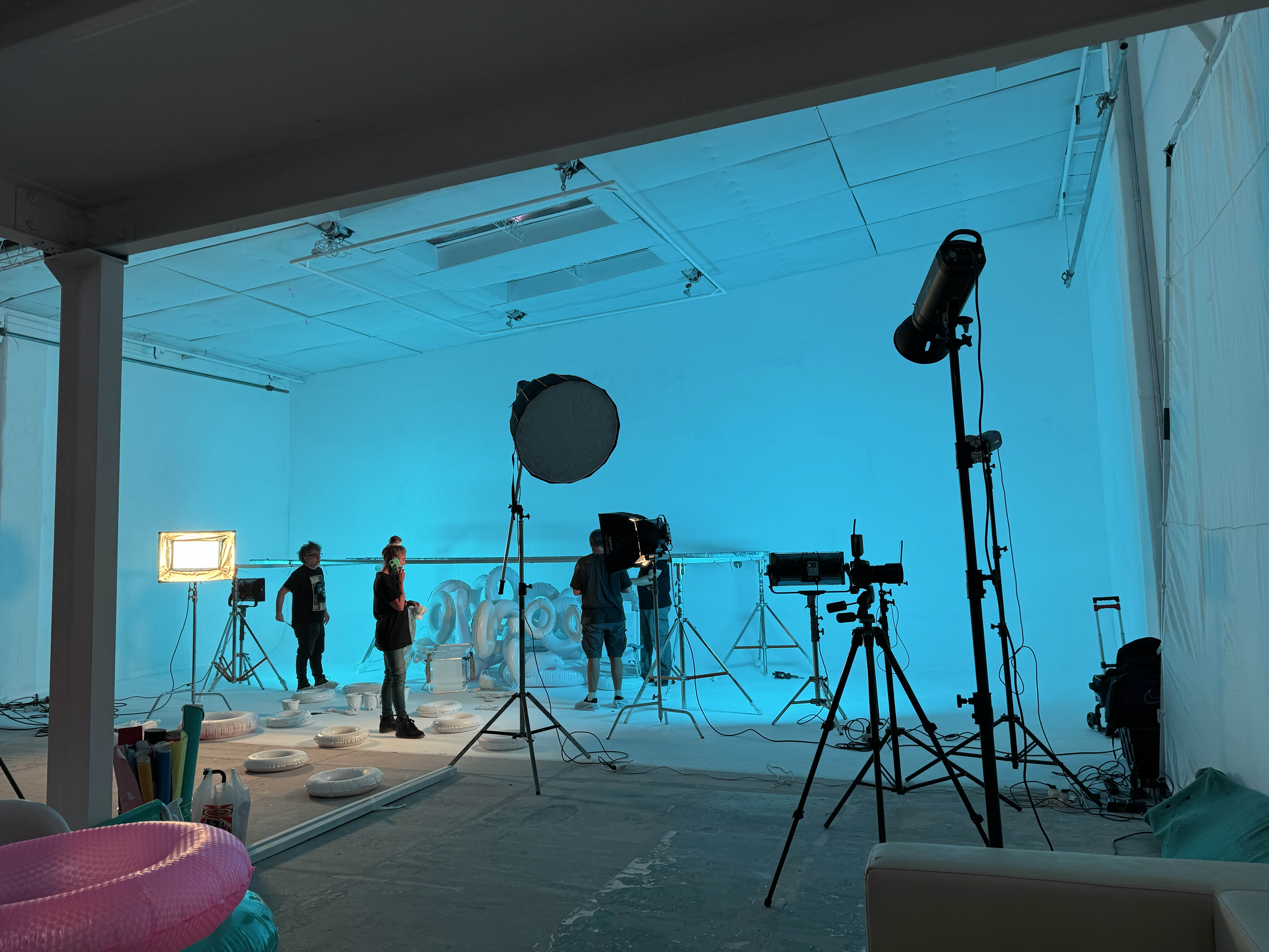 Backstage 04