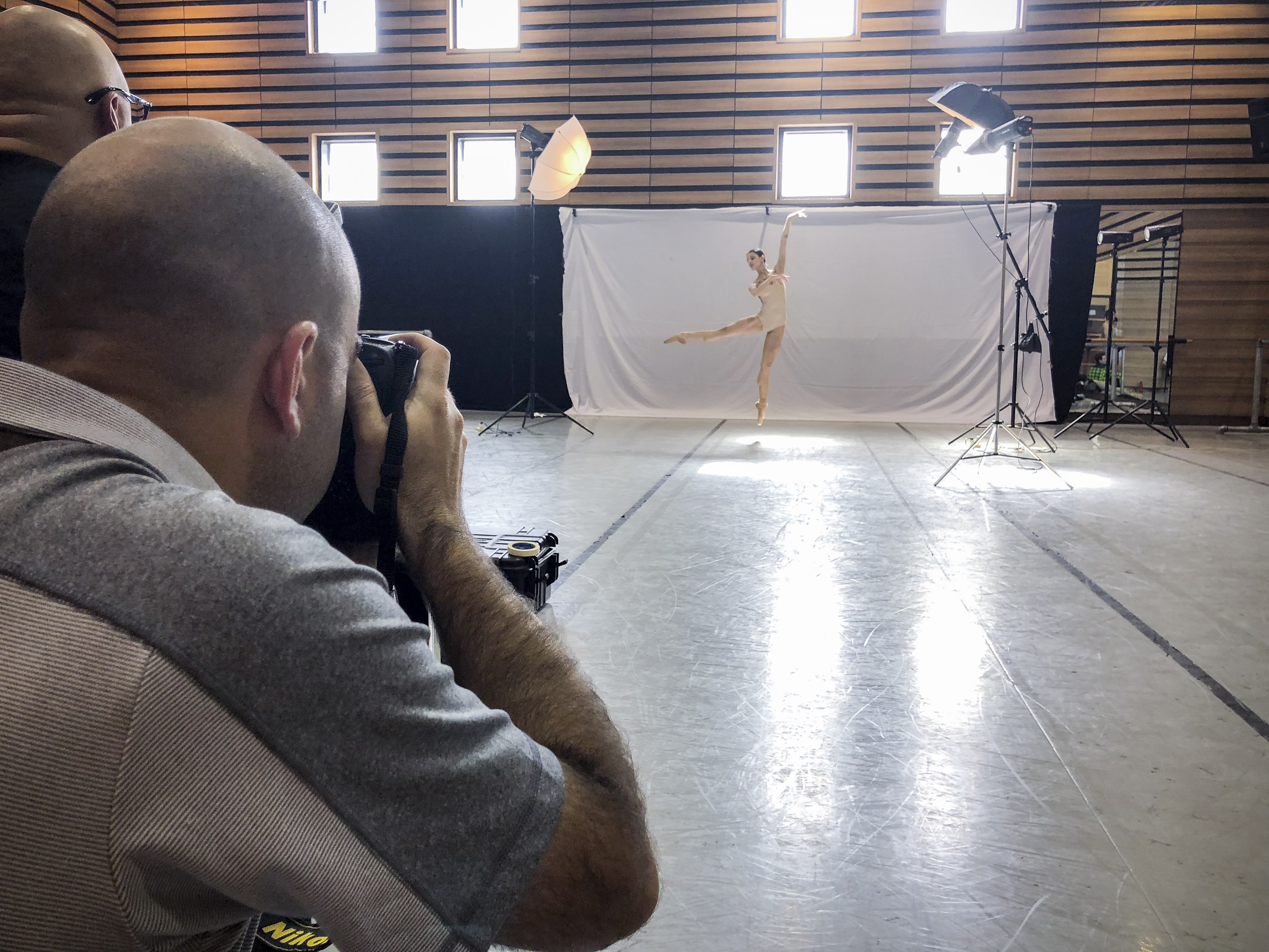 Backstage 09